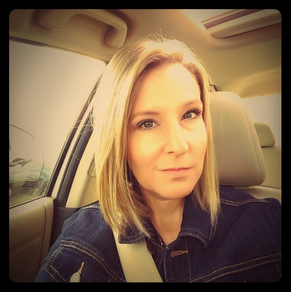 Meet your Posher, Tammy - Picture 1 of 1